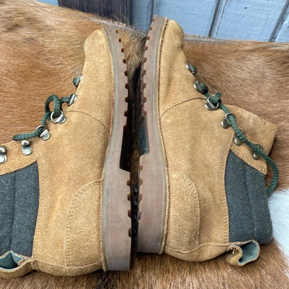 Womens UGG winter boots size 5 check them out very nice thanks 🙏 - Picture 7 of 9
